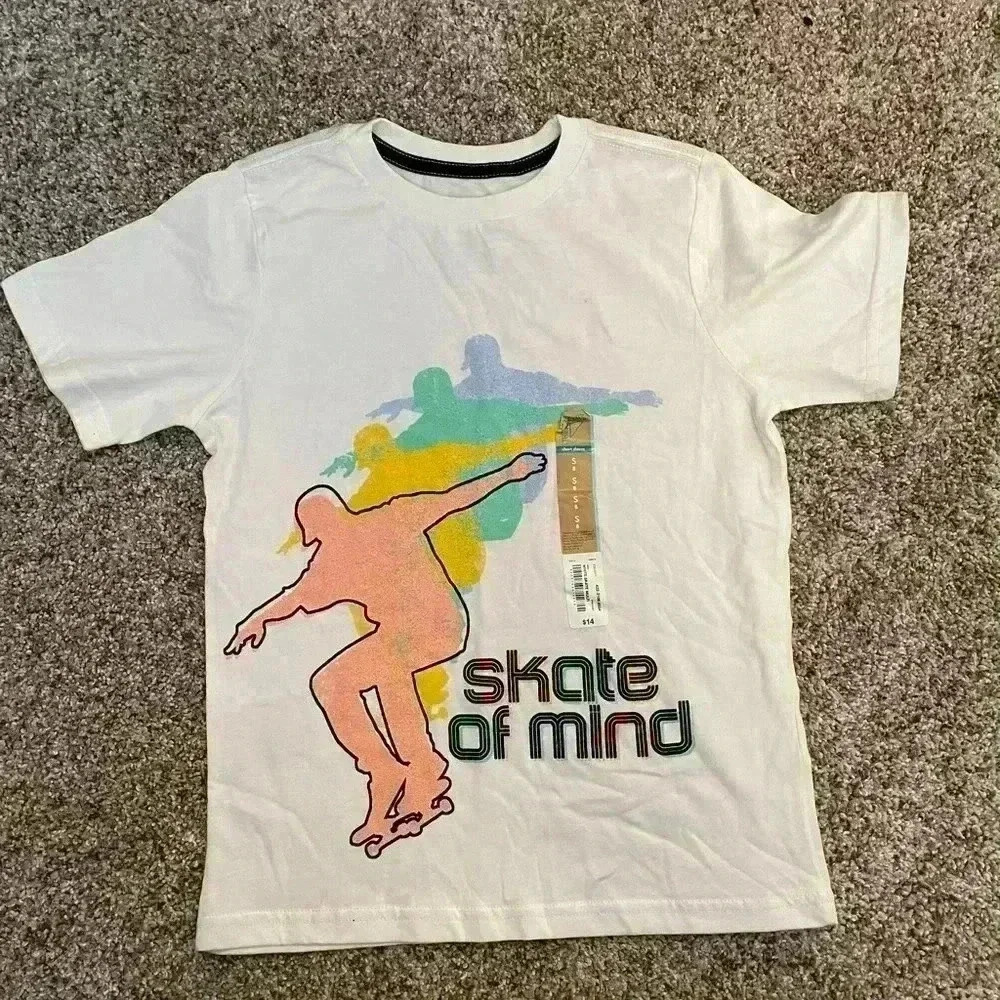 115. “Skate of Mind” Kids Graphic Tee, Size Small/8